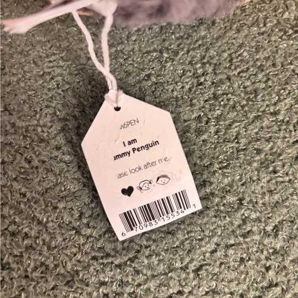 Jellycat Yummy Penguin Gray and White Penguin Plush brand new with tags - Picture 3 of 7
